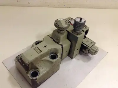 USED YUKEN BSG-06-2B2-A100-4525