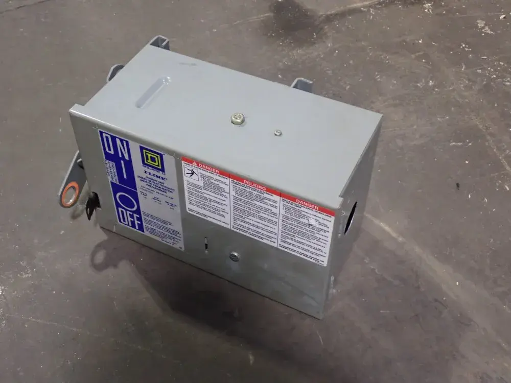 USED SQUARE D PFA32100G