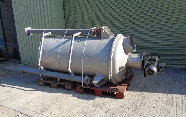 1,250L S/S Vert Enc Mixer Tank 1.1 kw