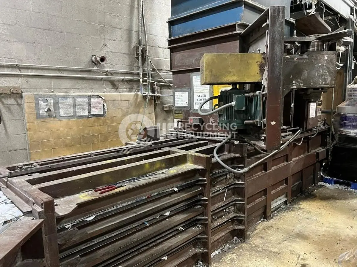 USED C&M 5040-XHD CLOSED DOOR
