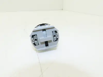 Allen Bradley 800T-J44KE7 Keyed Selector Switch 3-Position w/Key Series U
