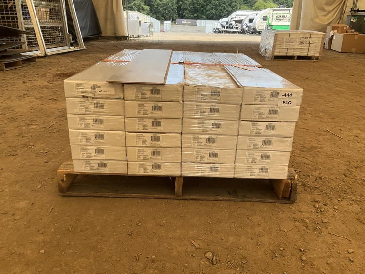 Used TRAFFIC MASTER ABOTTSBURY MAPLE Flooring, Windows, and Doors Michigan US | Miedema Asset Management Group #1325666