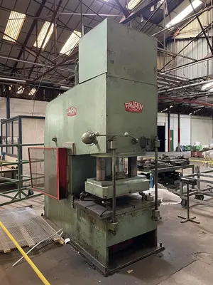 USED FAVRIN PVBM 250 TON