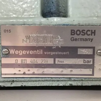 USED BOSCH 0 811 404 219