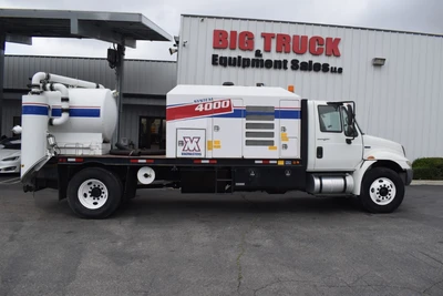 Used 2013 INTERNATIONAL 4300 Vacuum Truck California US | Big Truck & Equipment #1412216