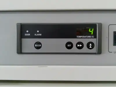 Panasonic MPR-721-PA +4C Laboratory Refrigerator 24.2Cf 120v FULLY TESTED