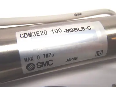 USED SMC ROUND BODY CYLINDER CM2/CM3
