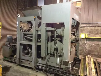 Used 1970 HESS HPIII Block Making Machines Quebec CA | DIT Equip #1412384