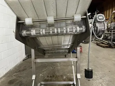 Incline Wire Conveyor