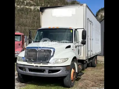 USED 2008 VECOPLAN NAVISTAR CHASSIS / VECOPLAN 32" SHREDDER