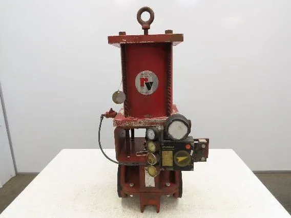 Used RED VALVE _UNKNOWN_ Valves/Fittings | Arrow Industrial #566750