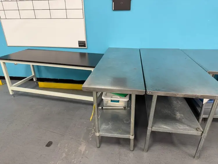 Used _UNKNOWN_ _UNKNOWN_ Furniture (Laboratory) Rhode Island US | Federal Equipment Company #1347955