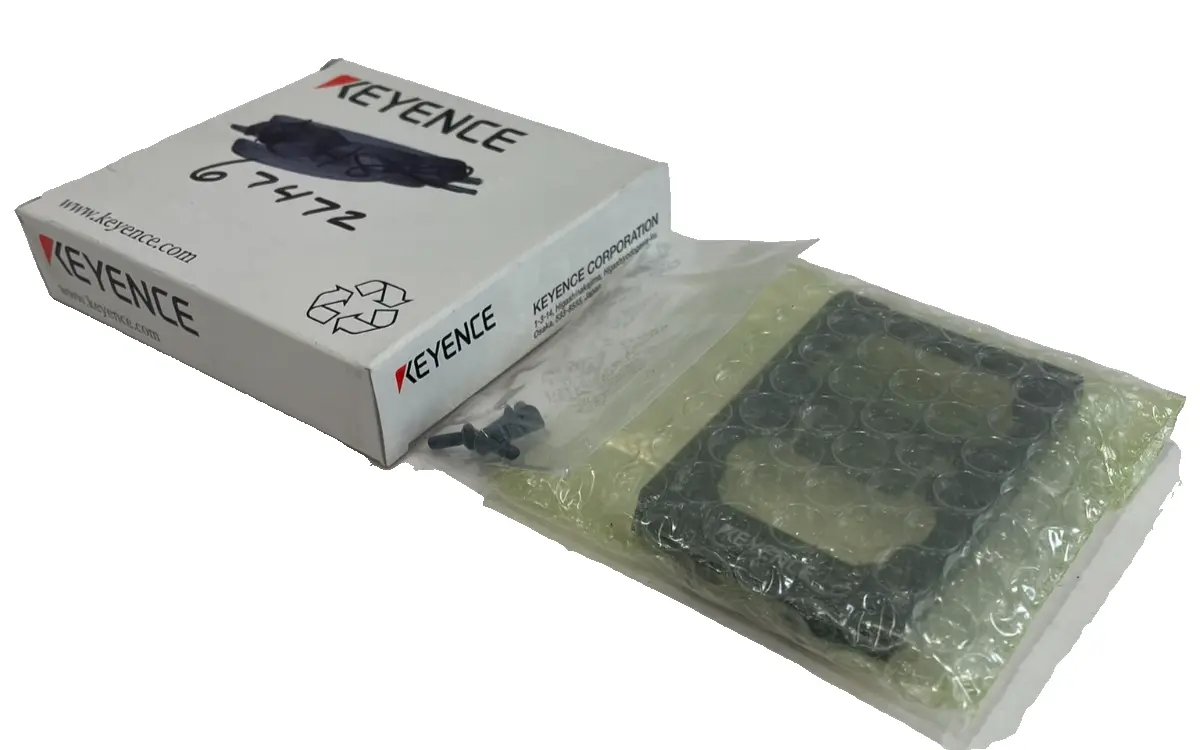 NEW KEYENCE OP-88176 POLARIZING FILTER OP88176