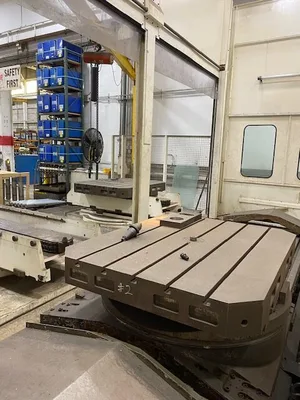 Giddings & Lewis Horizontal Machining Center Model HMC 410