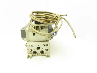 SMC VQ7-6-FG-D-3Z Double Solenoid Valve 6-Station Manifold Assy 5/2-way 24VDC
