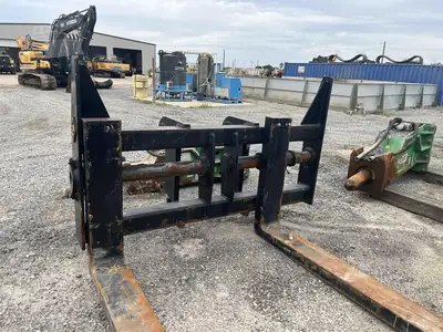 Used PEMBERTON 420411 HY980A Pallet Forks North Carolina US | National Equipment Dealers #1422955