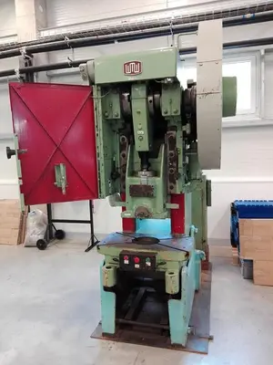 Used 1970 WMW PEDN 63/1 C-Frame Presses CZ | Amaron s.r.o. #1065138