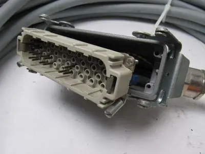 Amphenol/EuroFlex C146 10A064 000 2 male Connector W/66' 13 Conductor Cord Wire
