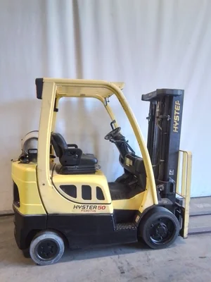 USED 2011 HYSTER S50FT