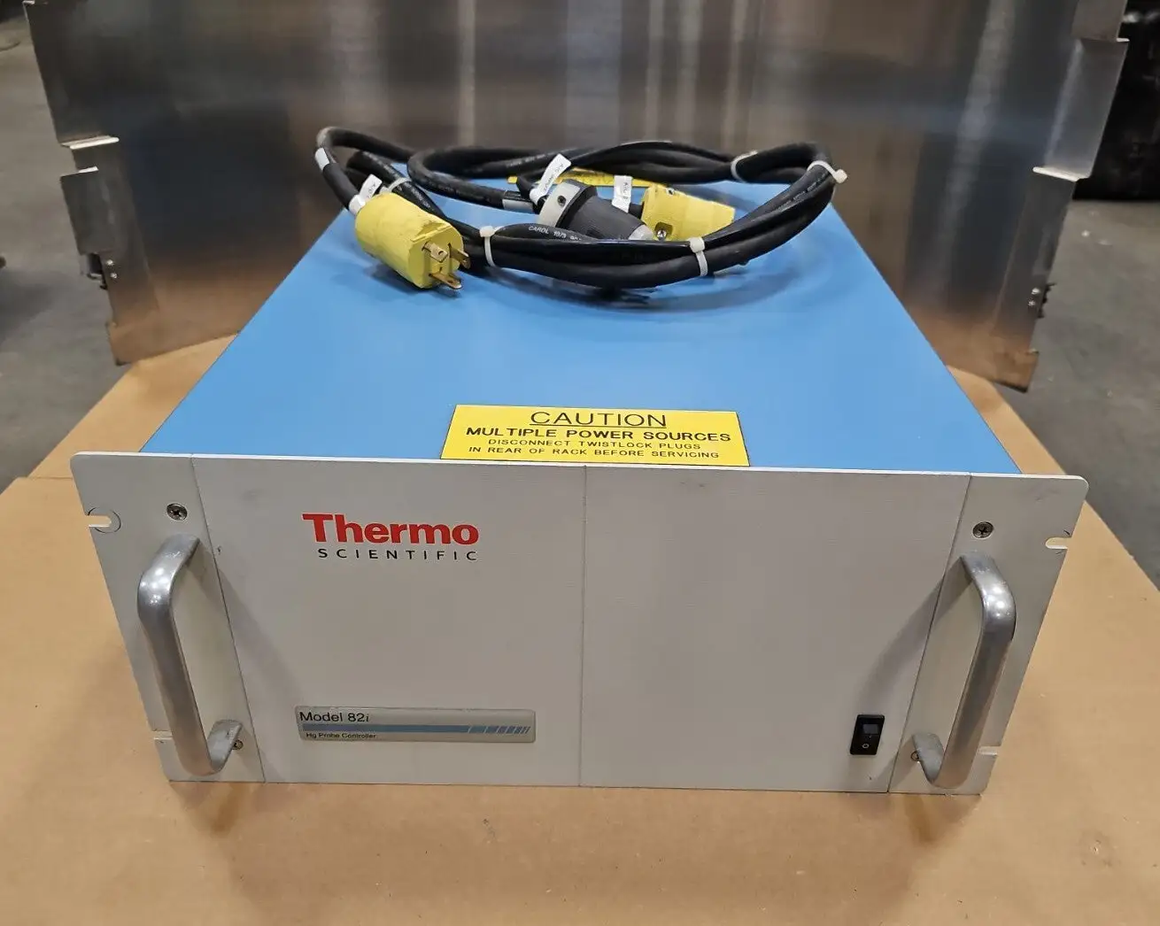 USED Thermo Scientific 82i