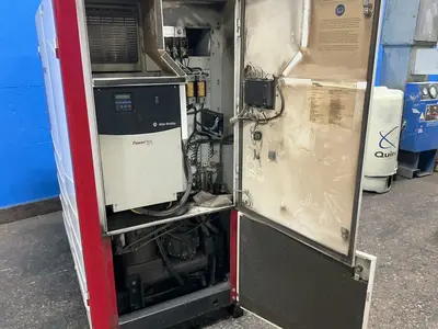 Used GARDNER DENVER VS2540A Rotary Screw & Sliding Vane Air Compressors Ohio US | HGR 24 #1277747