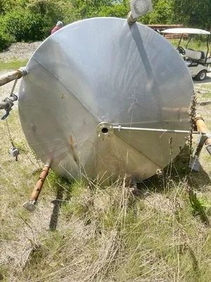 1,000 Gallon Stainless Steel Mix Tank