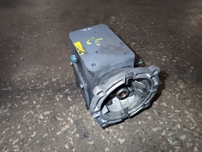 USED BOSTON GEAR E92430B5G