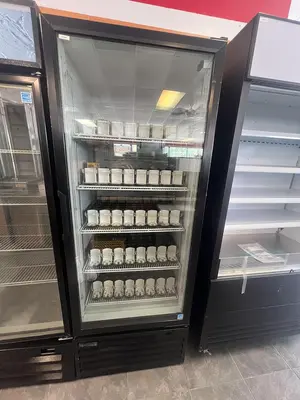 Used ROYAL COOLERS RVCF-027-32 Display Refrigerators Florida US | BAM Discount Restaurant Equipment #1257192