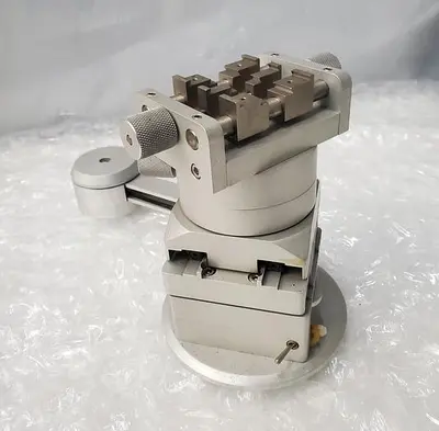 OLYMPUS MICROSCOPE FIXTURE WITH DUAL MICROMETERS