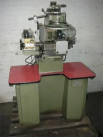 6950-110 Tousdiamants T4-DTG Swiss Diamond Cutting Machine with Semi-Automatic Ring Divider