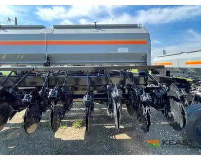Used CRUSTBUSTER _UNKNOWN_ No-Till Drills Iowa US | Keast Enterprises #1360190