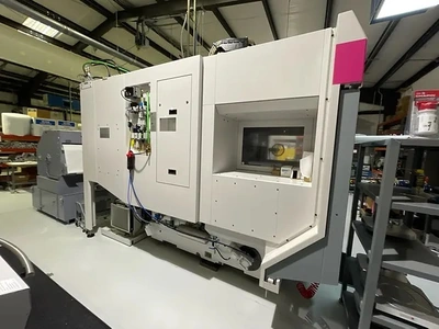 STAMA FIVE AXIS VERTICAL MACHINING CENTER