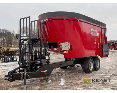 Used CLOVERDALE _UNKNOWN_ Feeder Wagons Iowa US | Keast Enterprises #1360109