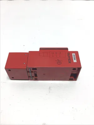 Telemecanique XCSA703 Safety Interlock Switch 3A 6kV