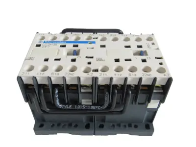 NEW TELEMECANIQUE LC2 K0901F7 REVERSING CONTACTOR