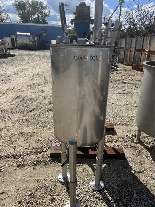 Used approximately 30 gallon stainless steel mix tank