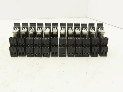Elesta SGR282 Socket Relay With Base 24VDC 8A Lot Of 12