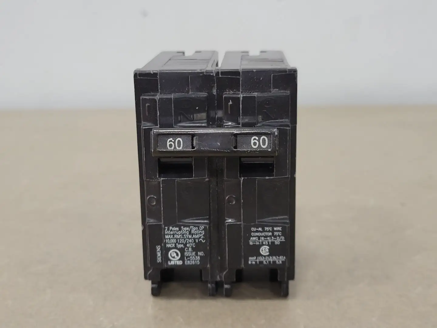 Used SIEMENS Q260 Switchgears British Columbia CA | Lenmark #239838