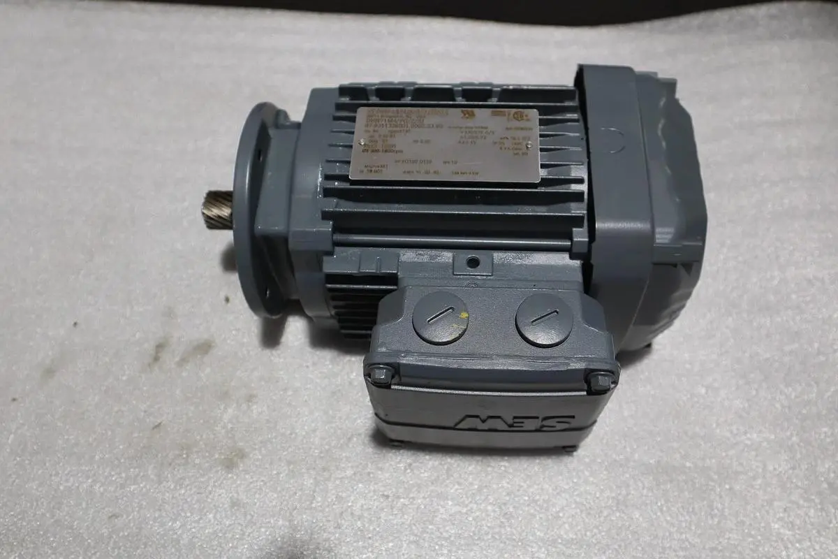 SEW-EuroDrive DRN71M4/FG/Z/RI Motor RPM 1730 0.50 HP - STOCK SGF69