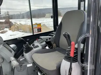 Used 2019 DEERE 30G Excavators New York US | Beck Equipment #1509313