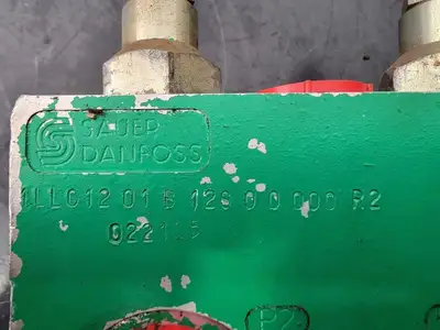 USED SAUER DANFOSS 1LLC1201B12S00000R2