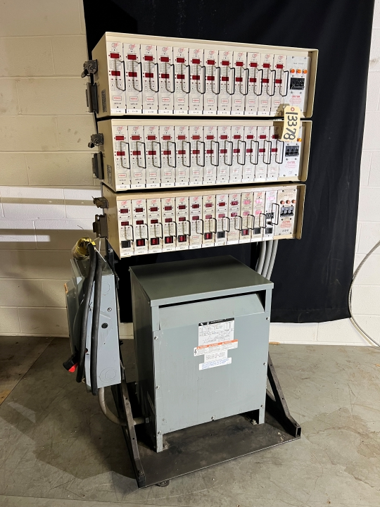 Used ITC MF12-150 Temperature Controls | Hunter Plastics #789021