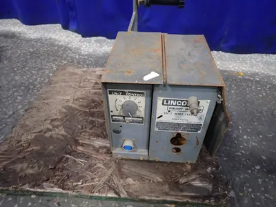 USED LINCOLN ELECTRIC LN7