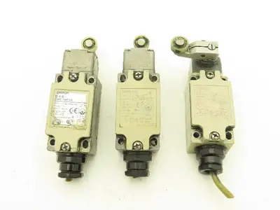 Omron D4B-2511N Roller Rocker Limit Switch IP67 400V 2A Lot of 3