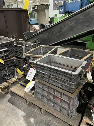 Used FREMONT SLIP FLASKS Foundry Flasks Ohio US | World Equipment and Machine Sales #394731