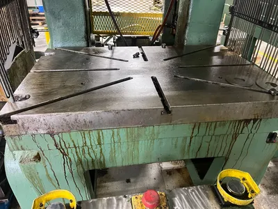 1979 BLISS C-110 OBI / Gap Frame Press | Universal Press & Machinery (UPM) (4)