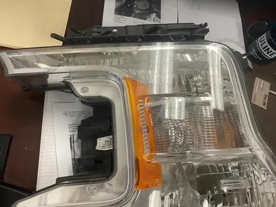 2018+ Ford F-150 OEM Halogen Headlights RH