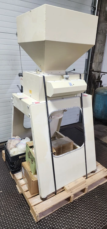 Used _UNKNOWN_ _UNKNOWN_ Roller Mills Indiana US | Brewhouse Equipment Group #1059425