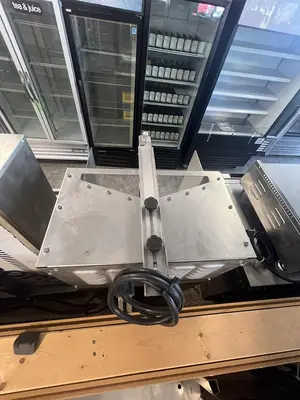 Used STAR MAX VBE38-208V Broilers Florida US | BAM Discount Restaurant Equipment #1296402