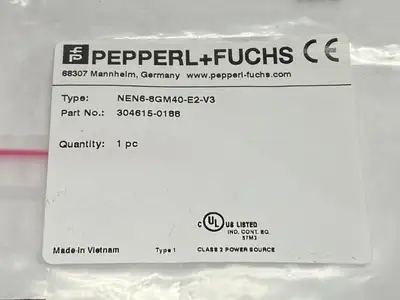 NEW PEPPERL+FUCHS INDUCTIVE PROXIMITY SENSOR 304615-0188